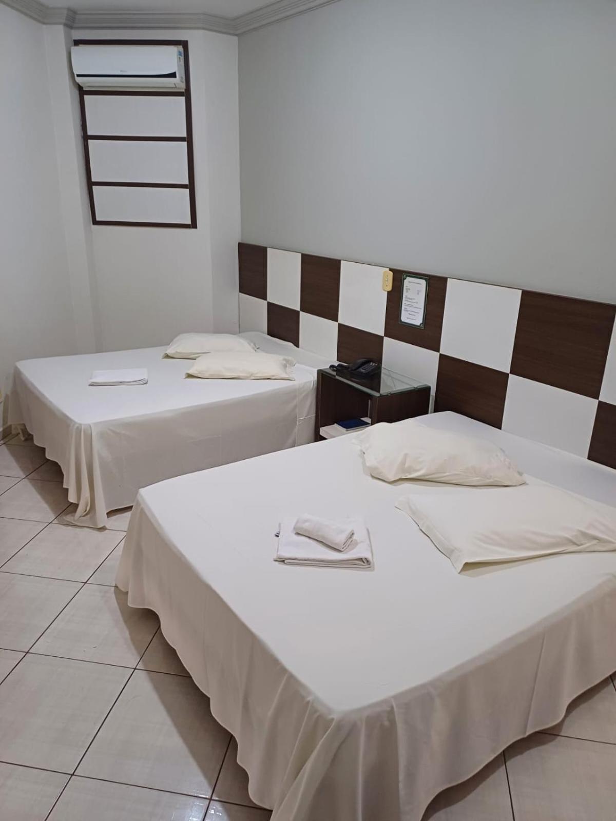 Hotel Maestro Express Toledo Toledo  Buitenkant foto