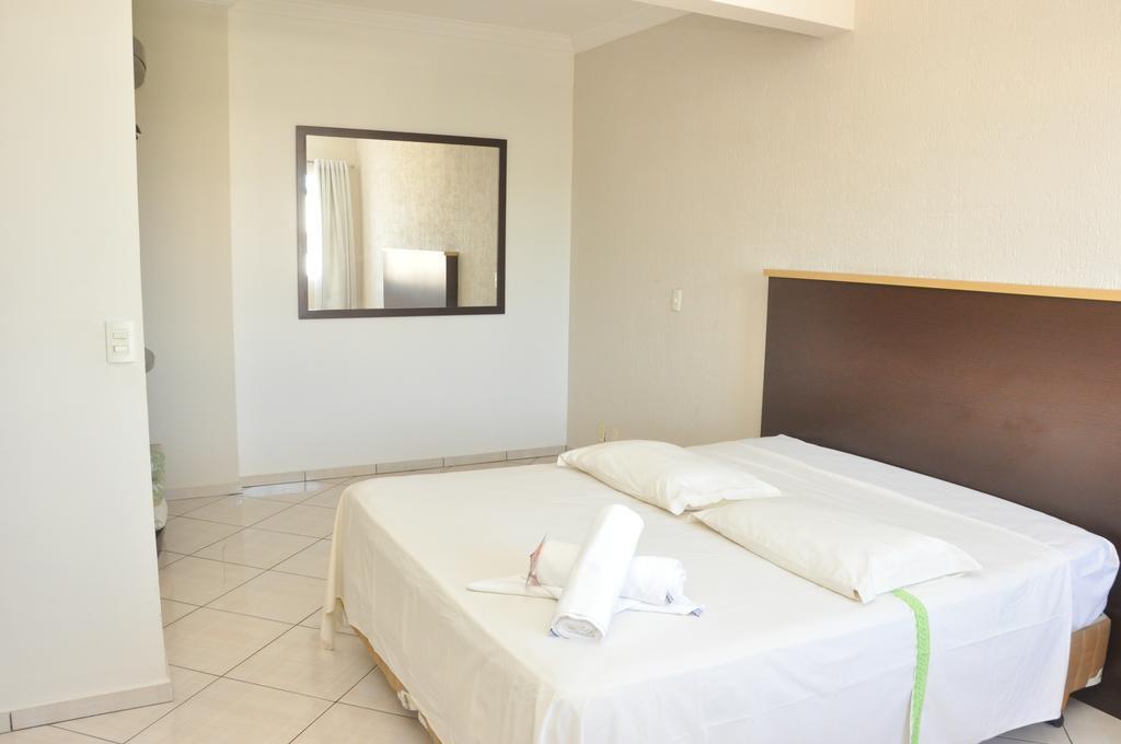 Hotel Maestro Express Toledo Toledo  Buitenkant foto
