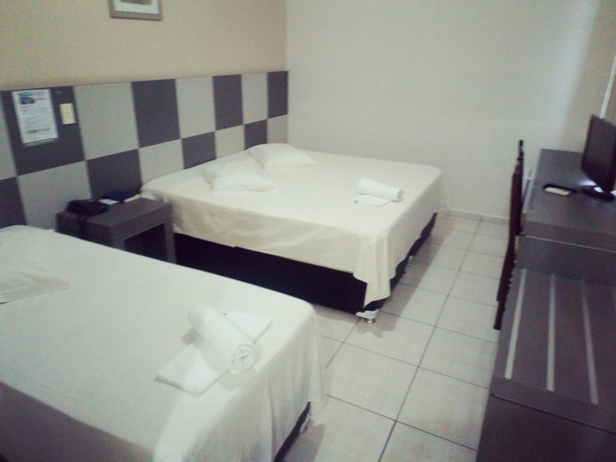Hotel Maestro Express Toledo Toledo  Buitenkant foto